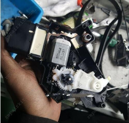 Central Locking Motor for Land Rover, Volvo, Mazda, Ford, Jaguar 1020098 4