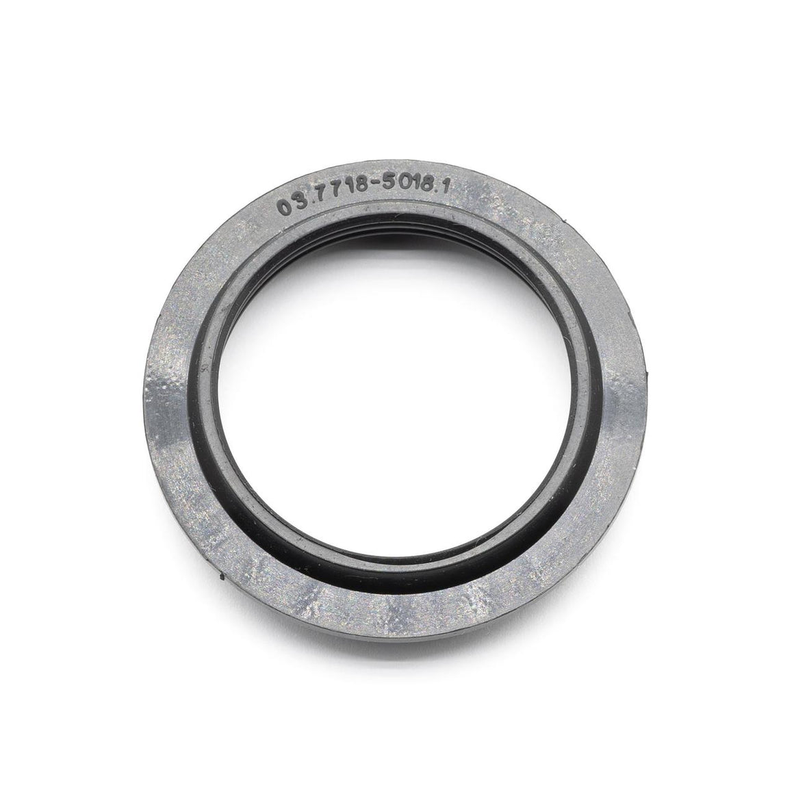 Oil seal 03.7718-5016.1 of the vacuum brake booster 4