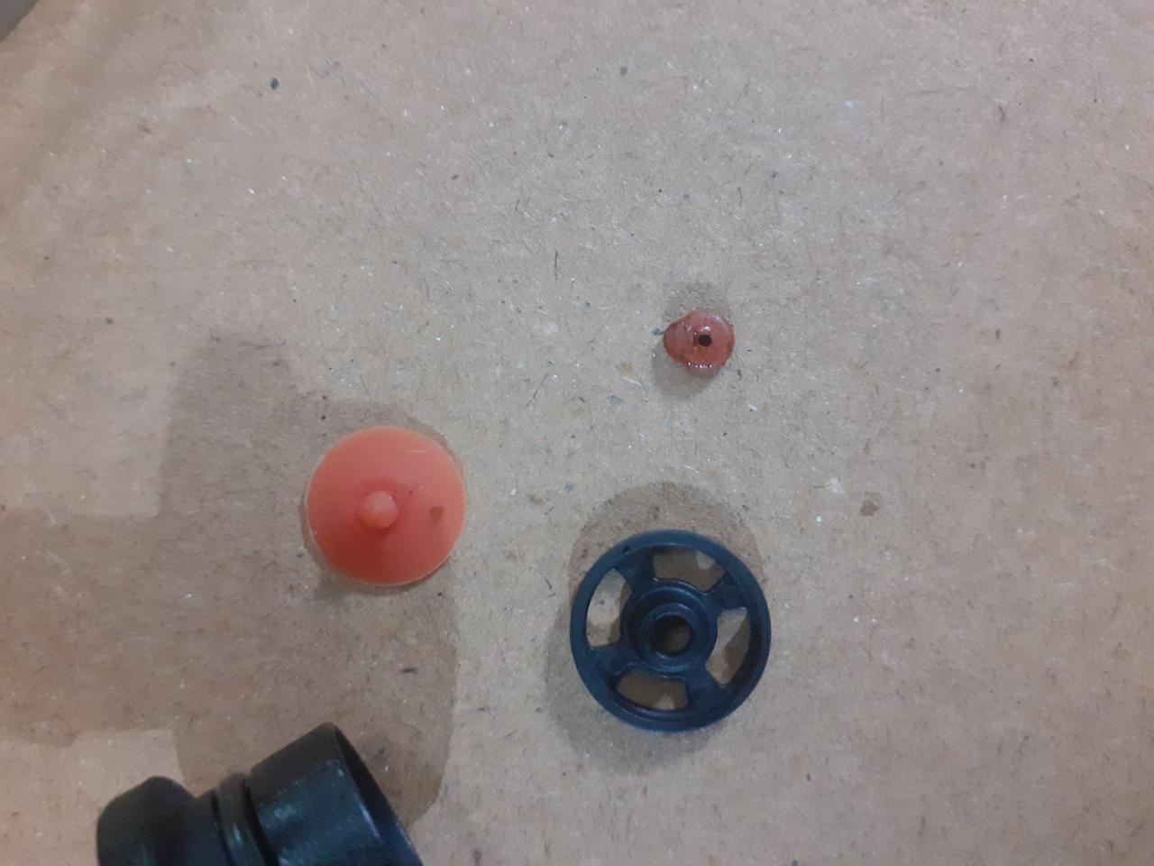 Diaphragm repair kit for vacuum pump valve Volvo 31430964 9