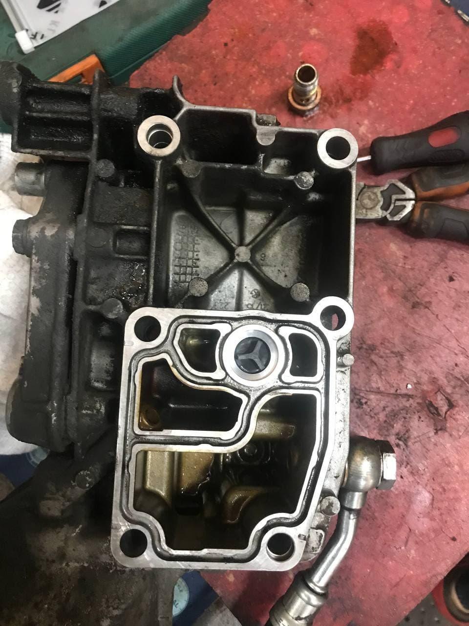 BMW M50, M50TU, M52, M52TU, M52B28, M54, M56 Oil Cup Valve 9