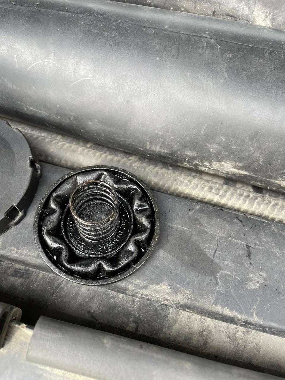 Oil Separator membrane Land Rover 2.7 TDI LR4/Discovery 4 LR006204 8