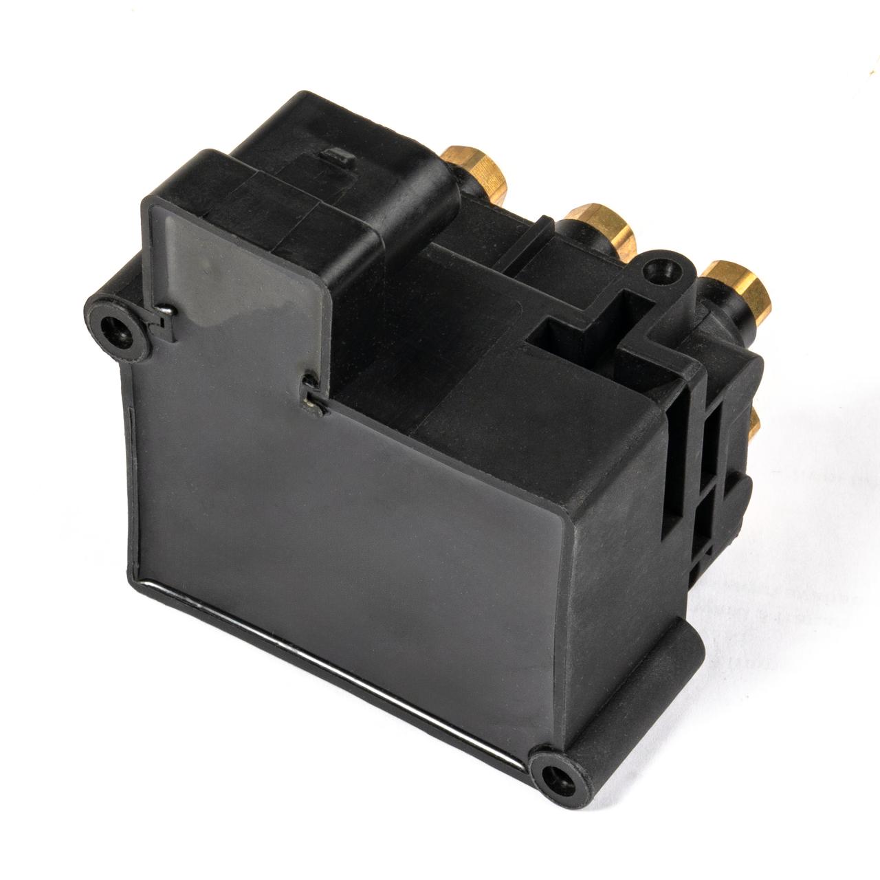 Air Suspension Valve Block for Kia K9 / K900 / Quoris – OEM 558103T000 3